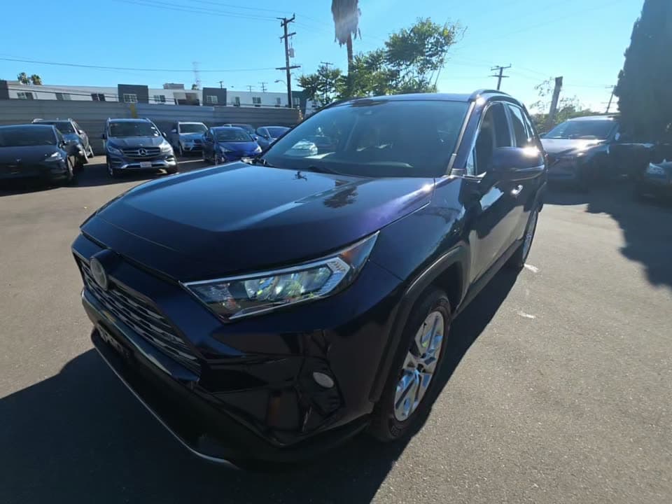 2020 TOYOTA RAV4 Limited