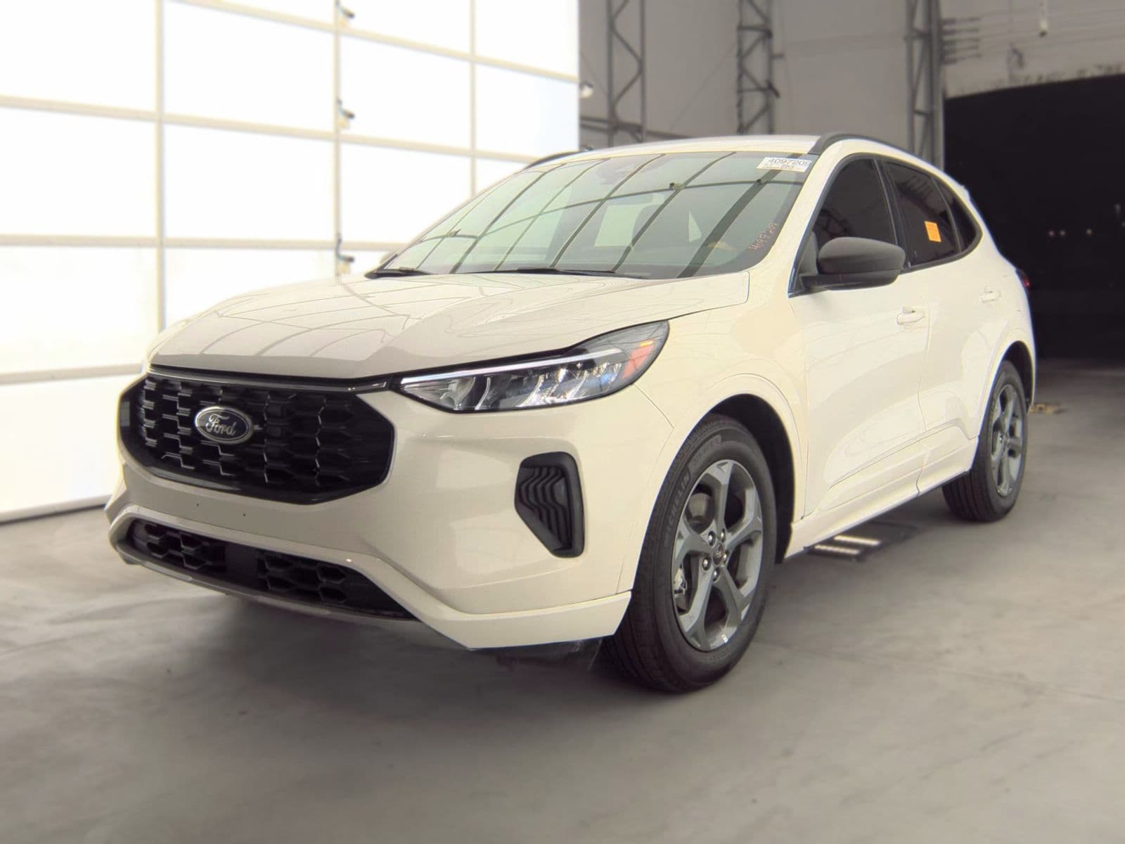 2023 FORD ESCAPE HYBRID ST-Line