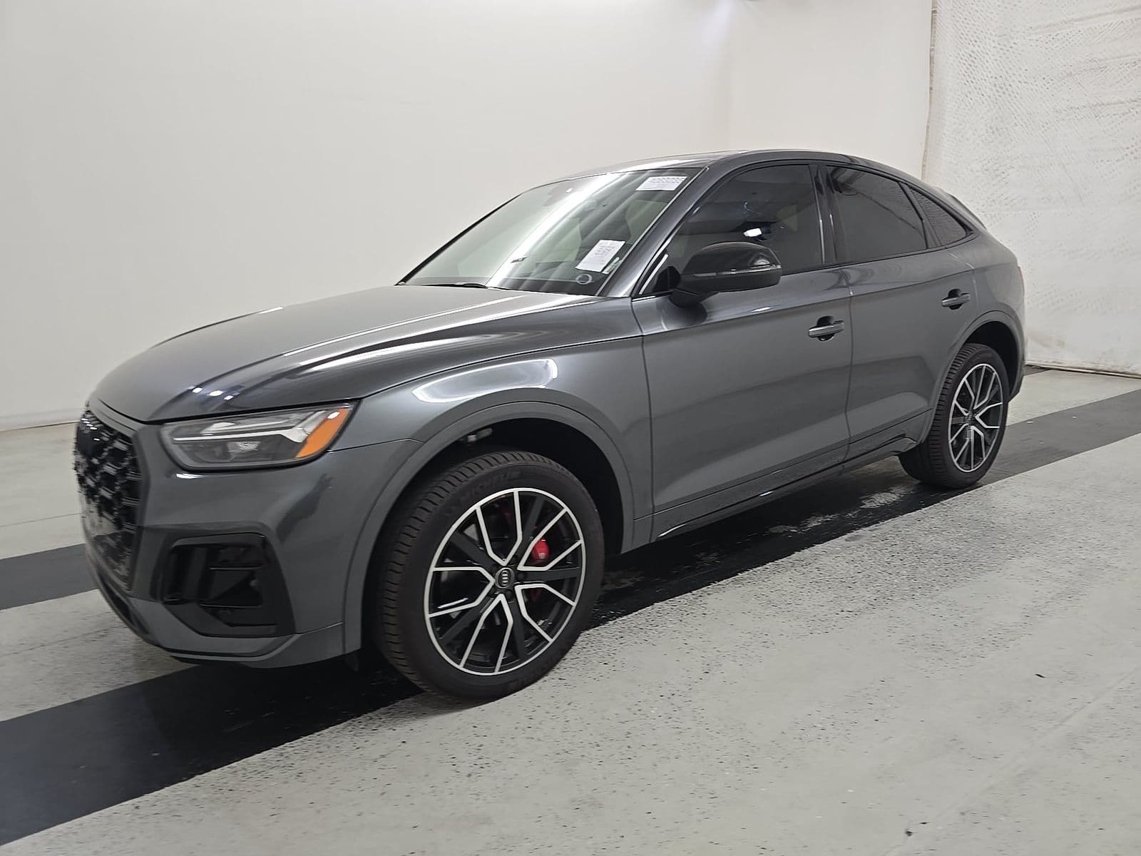 2025 AUDI SQ5 PREMIUM Plus