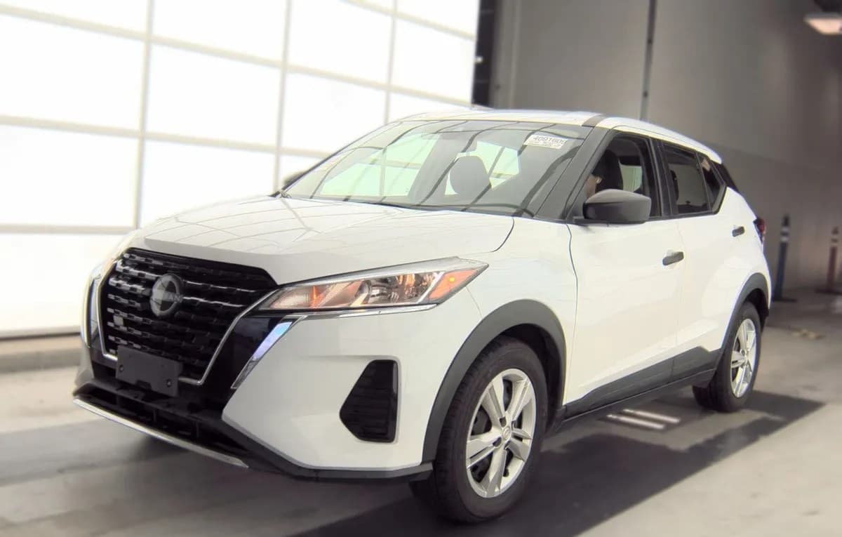 2024 NISSAN KICKS S 1