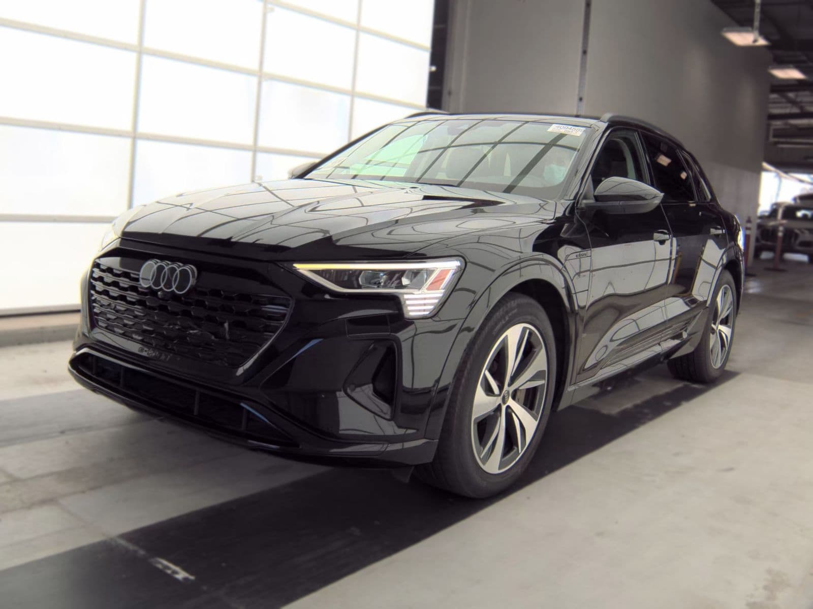 2024 AUDI Q8 E-TRON Premium