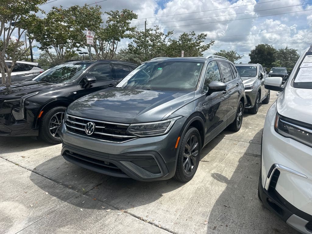 2022 VOLKSWAGEN TIGUAN 2.0T SE