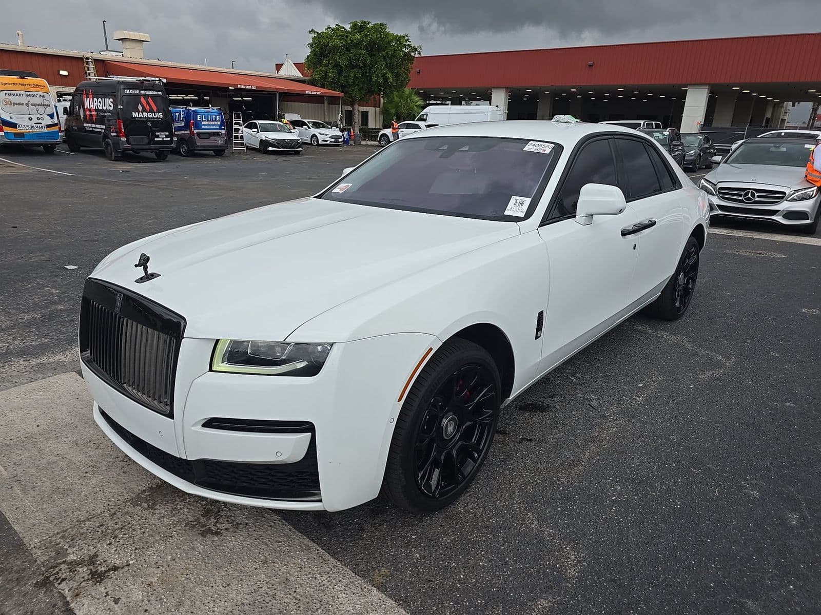 2023 ROLLS-ROYCE GHOST BLACK Badge