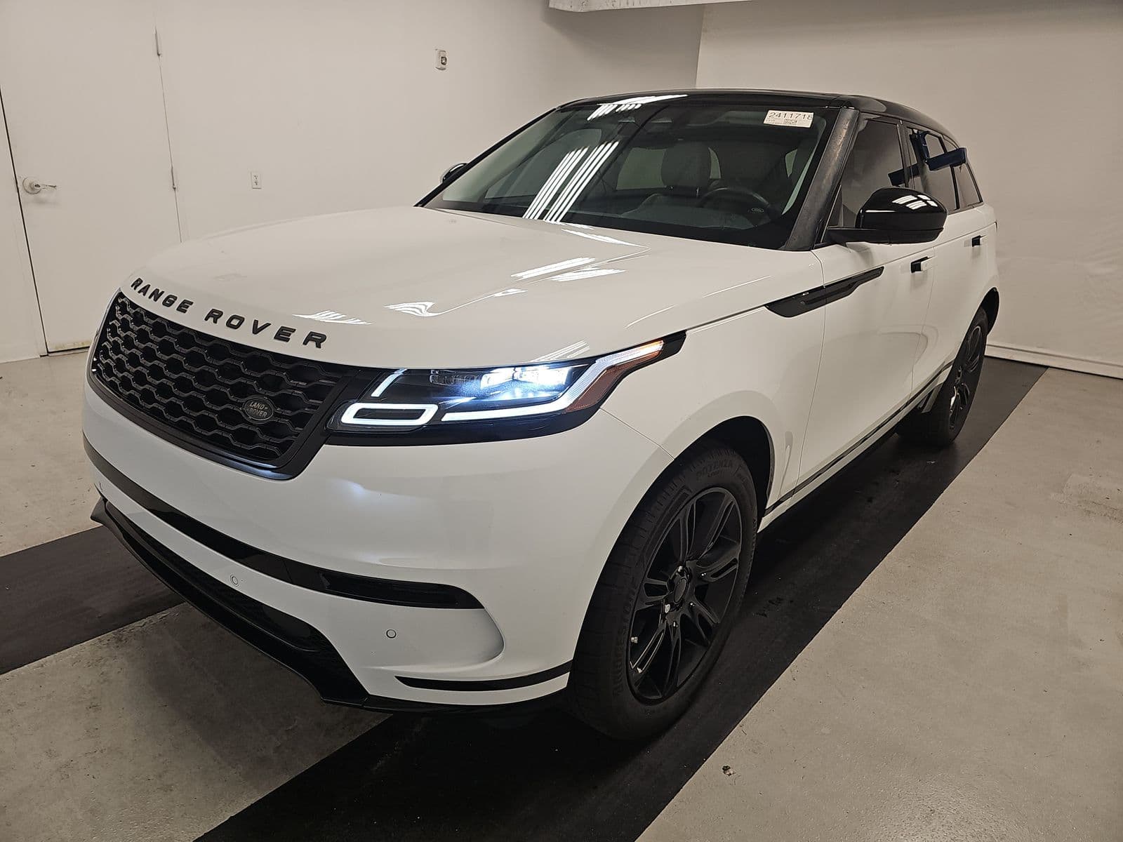 2023 LAND ROVER RANGE ROVER VELAR S