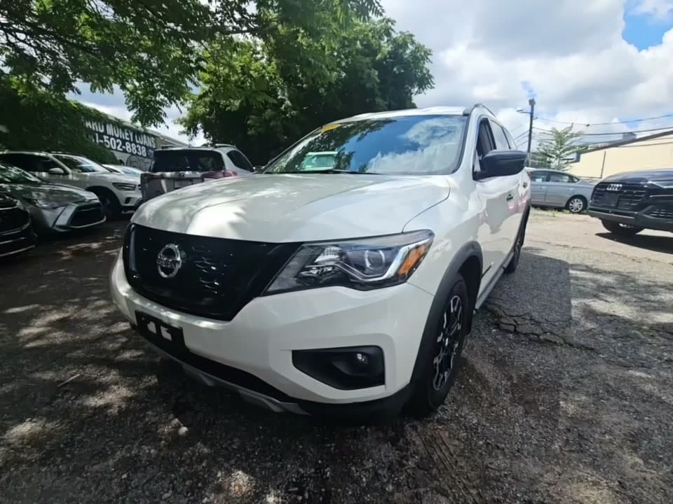 2020 NISSAN PATHFINDER SV 1