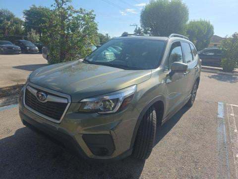 2020 SUBARU FORESTER Premium 1