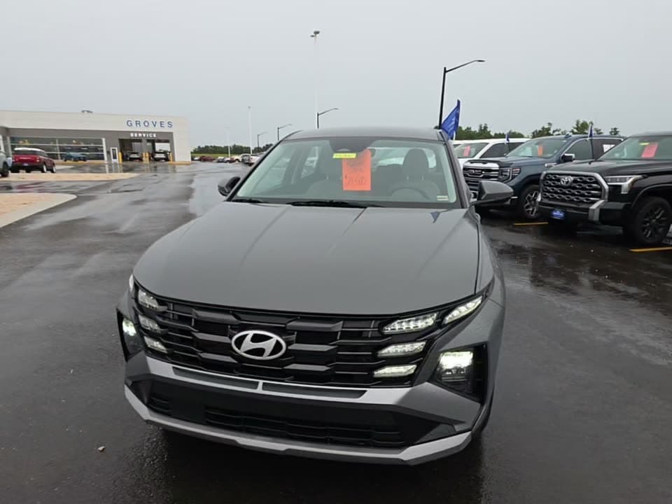 2025 HYUNDAI TUCSON SE