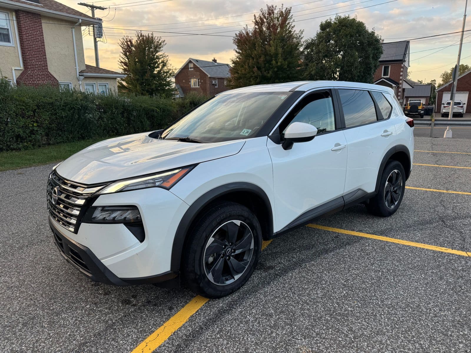2025 NISSAN ROGUE SV