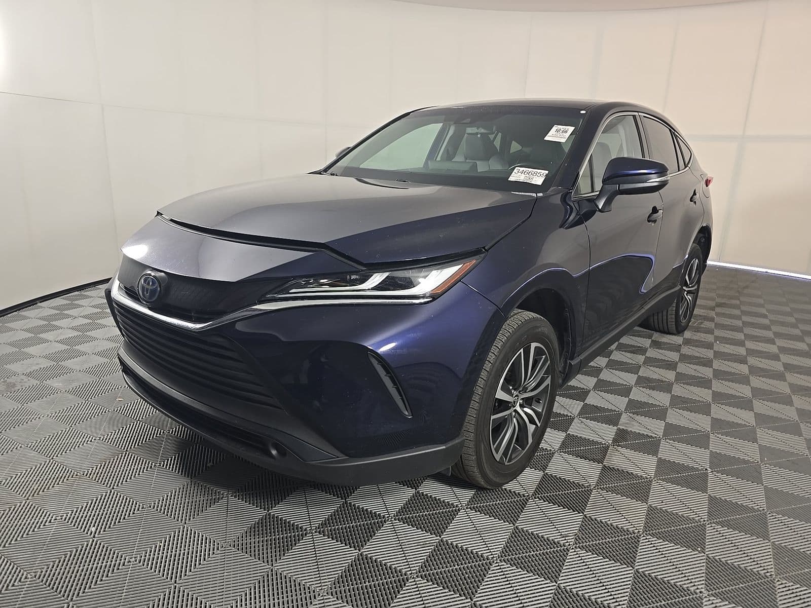 2024 TOYOTA VENZA LE