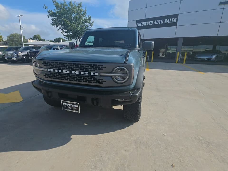 2023 FORD BRONCO Badlands