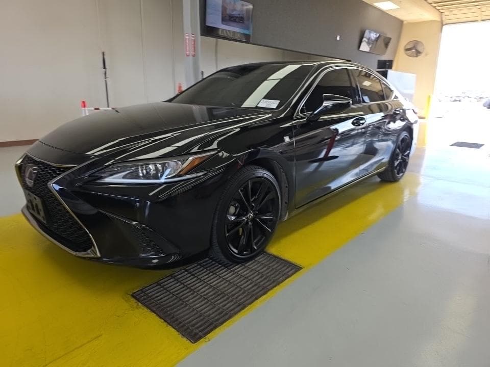 2023 LEXUS ES ES 350 F SPORT Handling