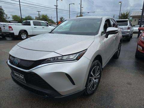 2021 TOYOTA VENZA LE 1