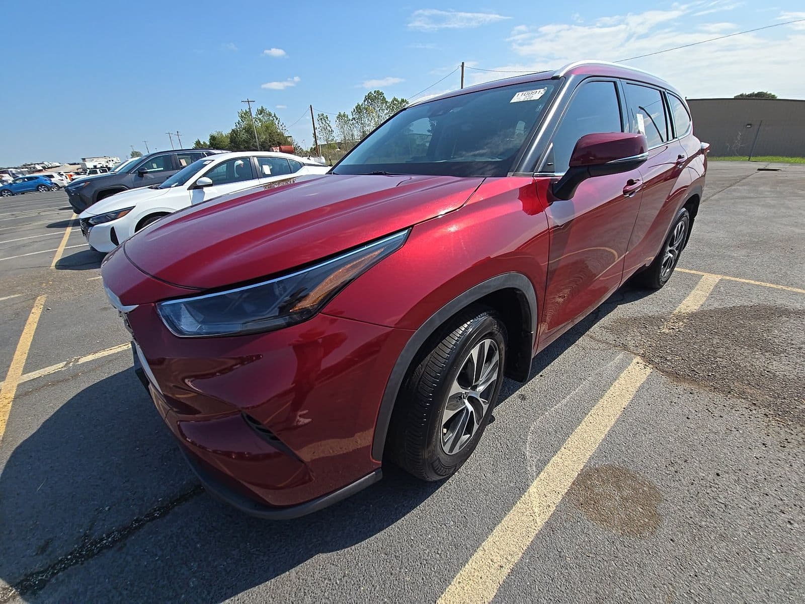 2022 TOYOTA HIGHLANDER XLE