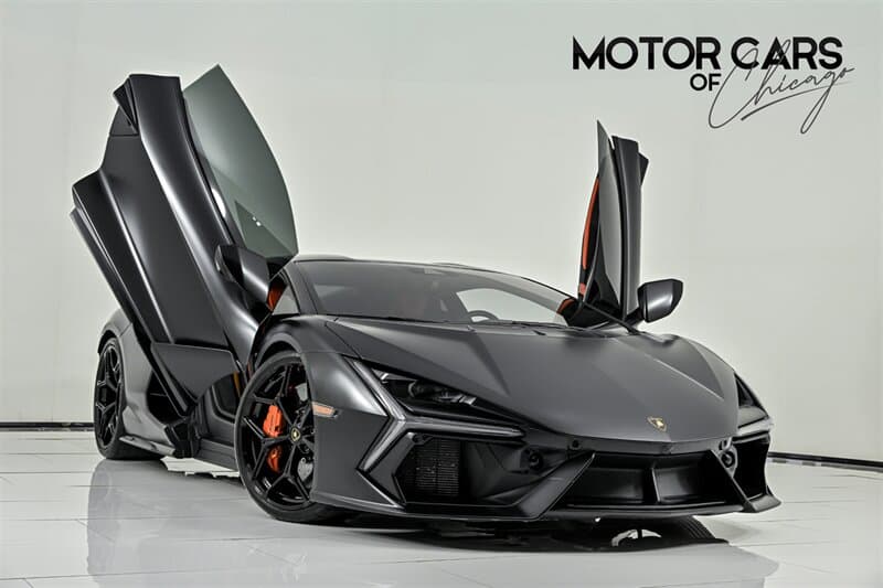 2024 LAMBORGHINI REVUELTO Base