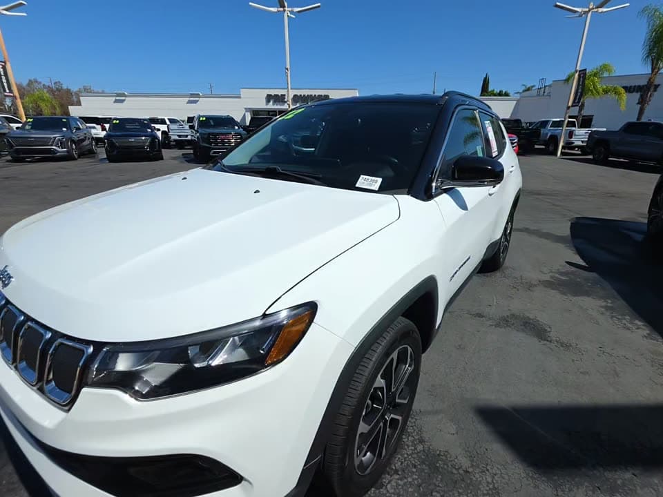 2022 JEEP COMPASS Limited 1