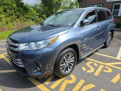 2018 TOYOTA HIGHLANDER XLE