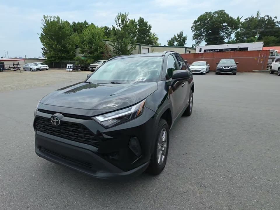 2025 TOYOTA RAV4 HYBRID LE