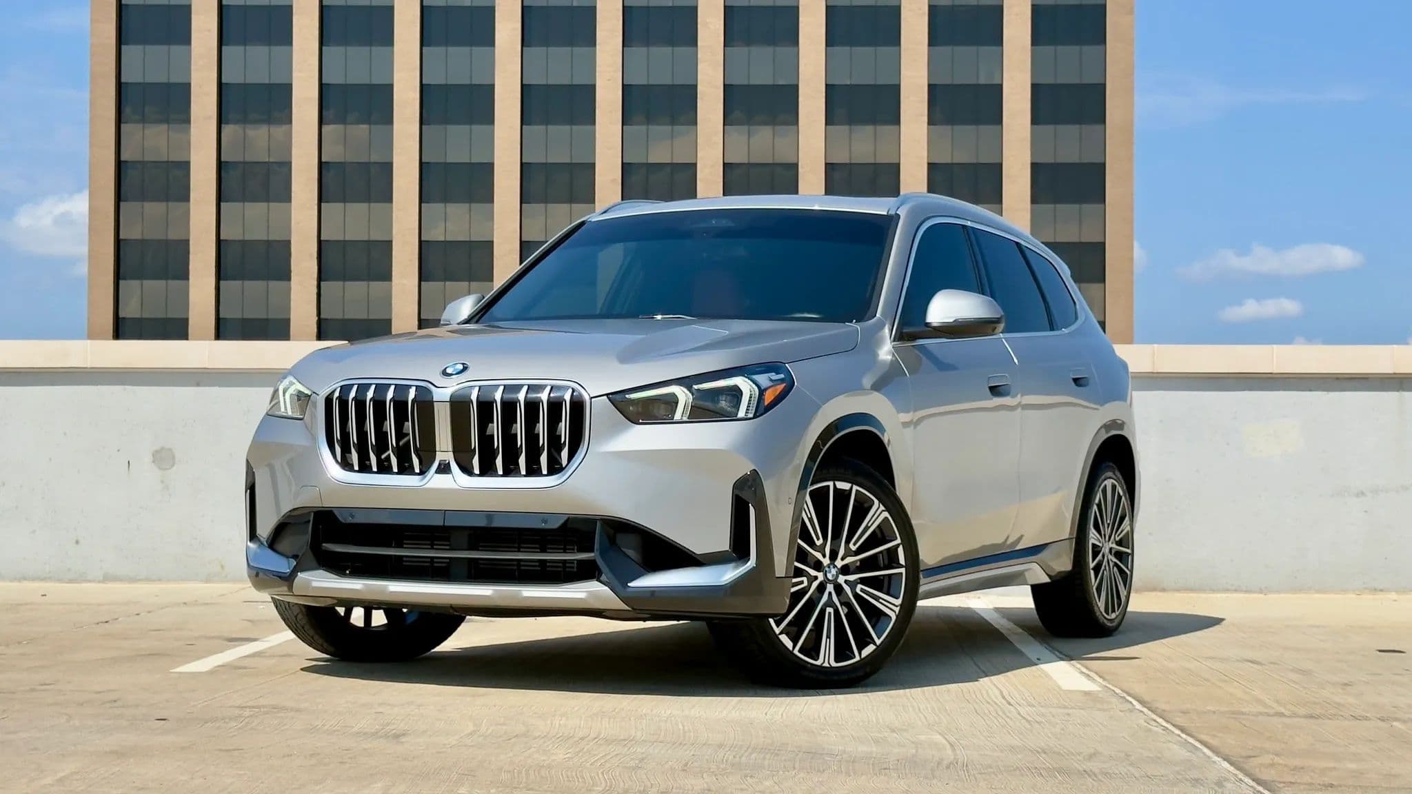 2025 BMW X1 xDrive28i