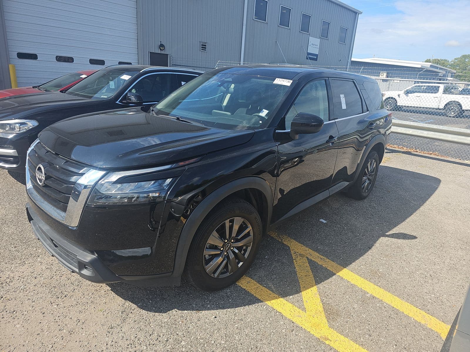 2023 NISSAN PATHFINDER S 1