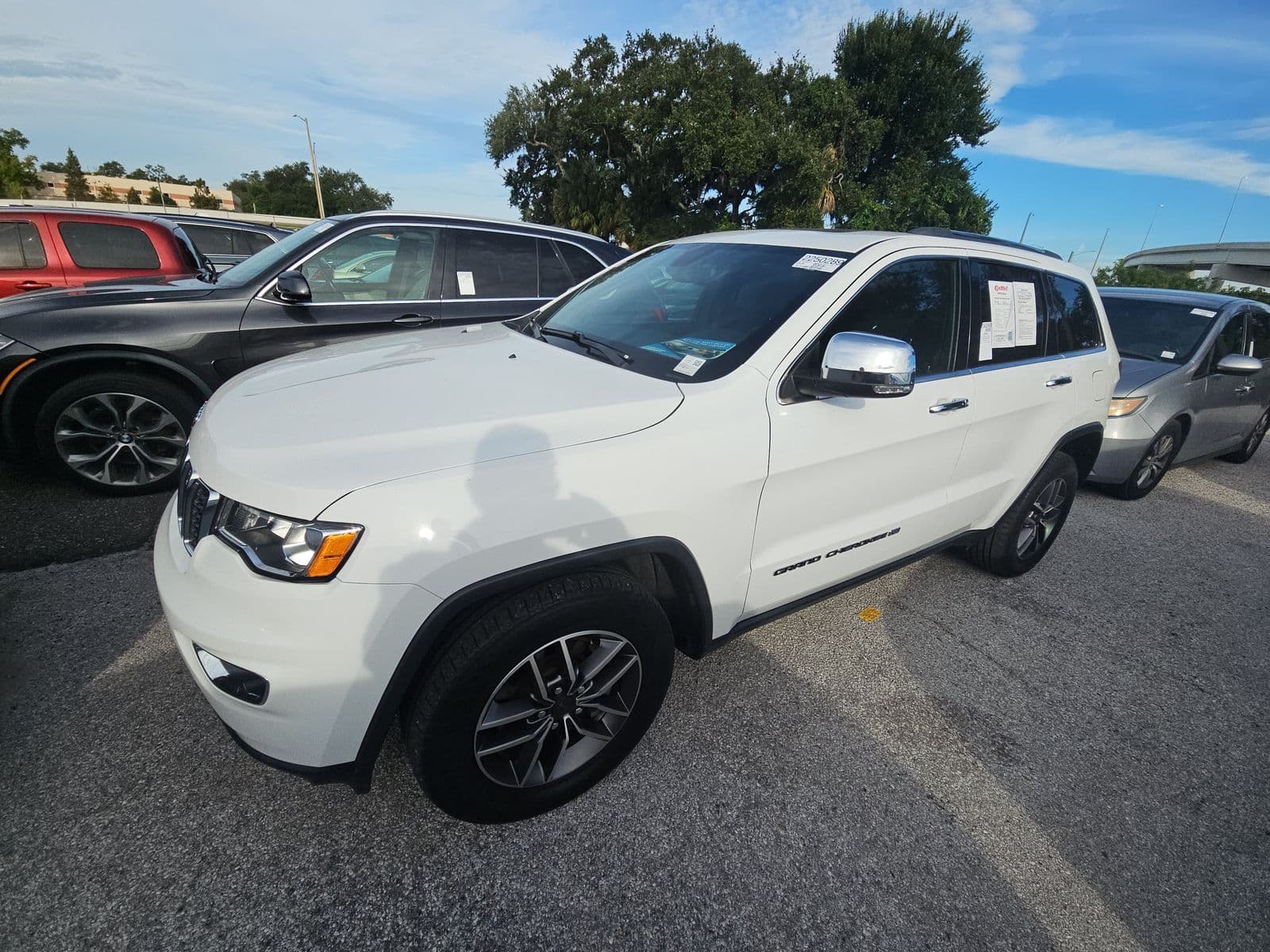 2022 JEEP GRAND CHEROKEE Limited