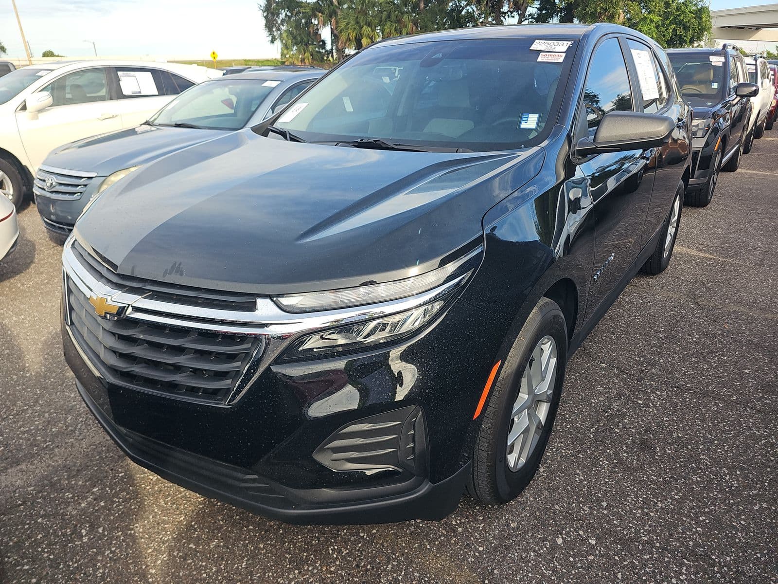 2023 CHEVROLET EQUINOX LS