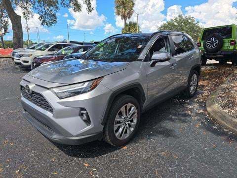 2024 TOYOTA RAV4 XLE Premium