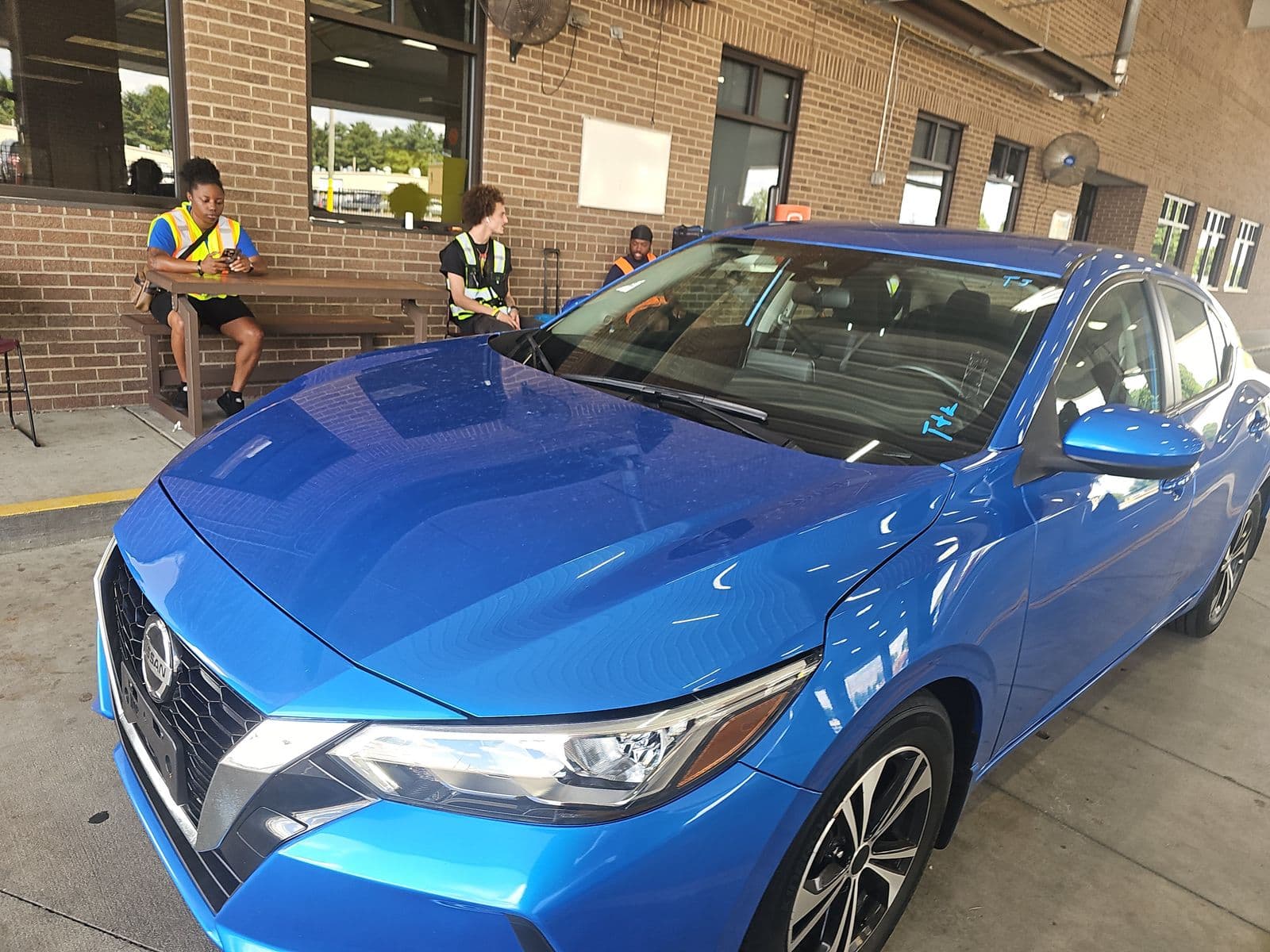 2023 NISSAN SENTRA SV