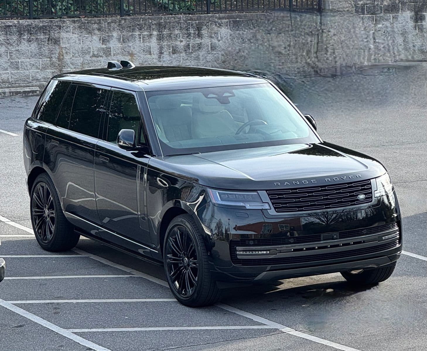 2025 LAND ROVER RANGE ROVER SE LWB