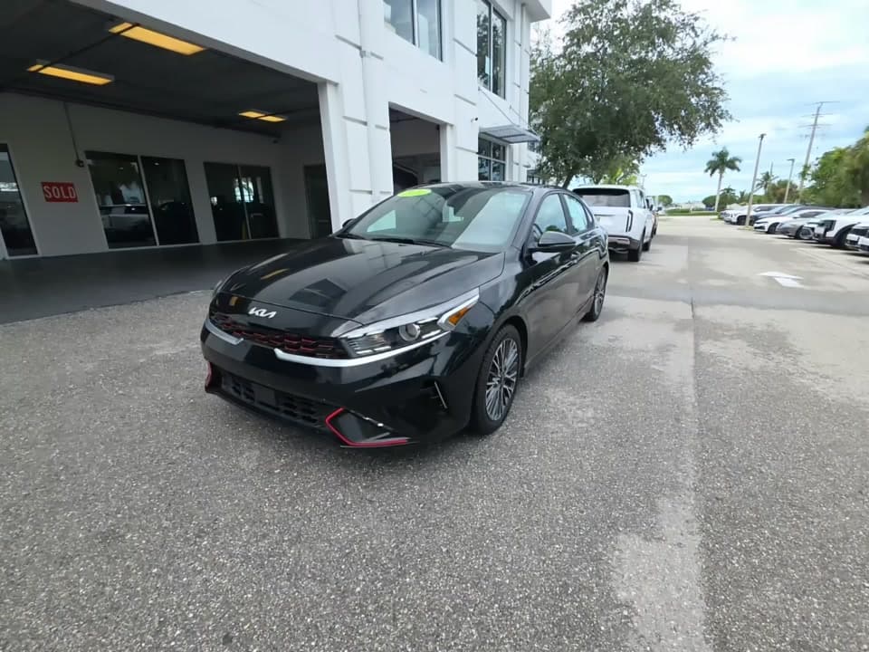 2024 KIA FORTE GT-Line