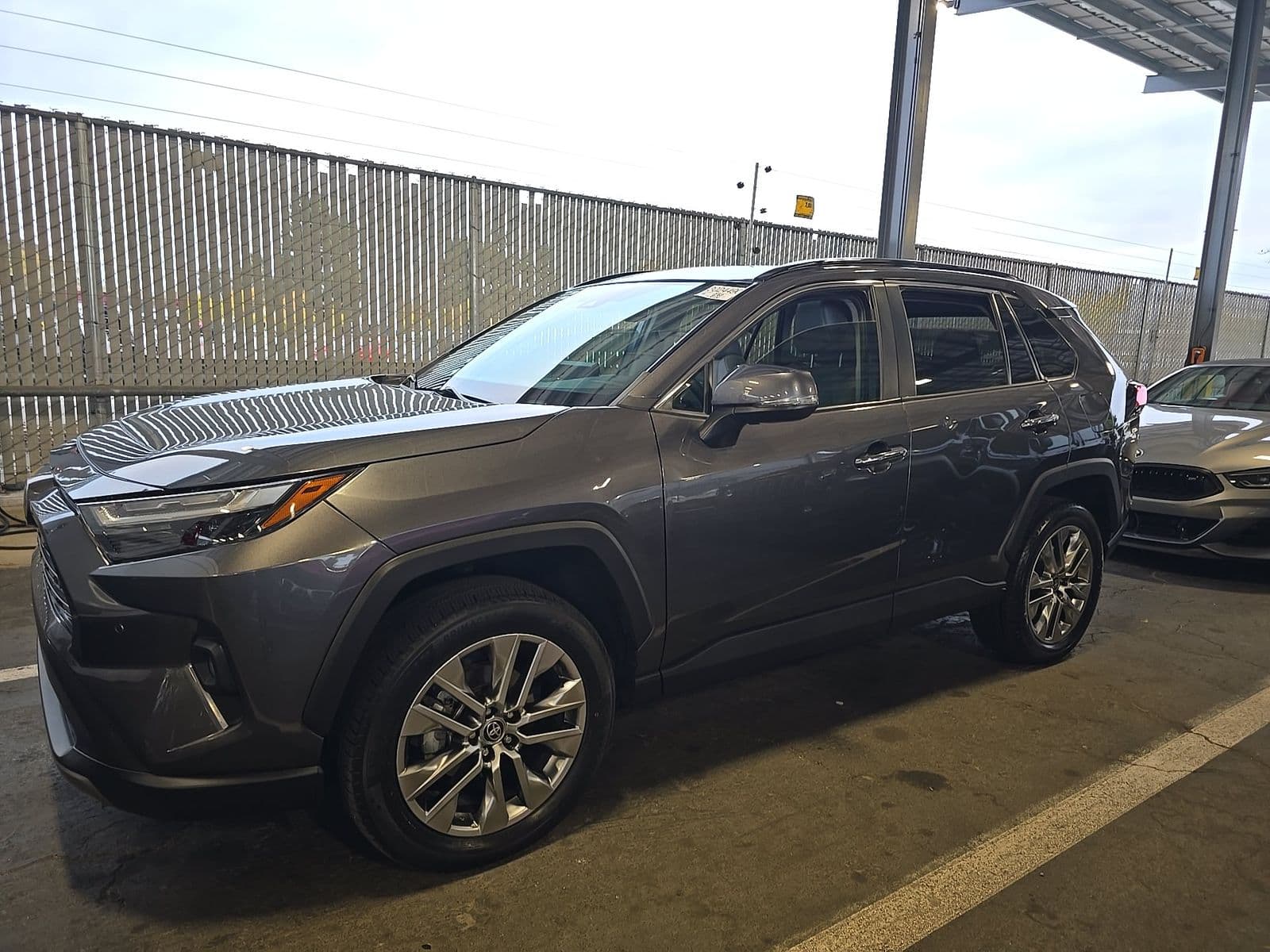 2023 TOYOTA RAV4 Limited
