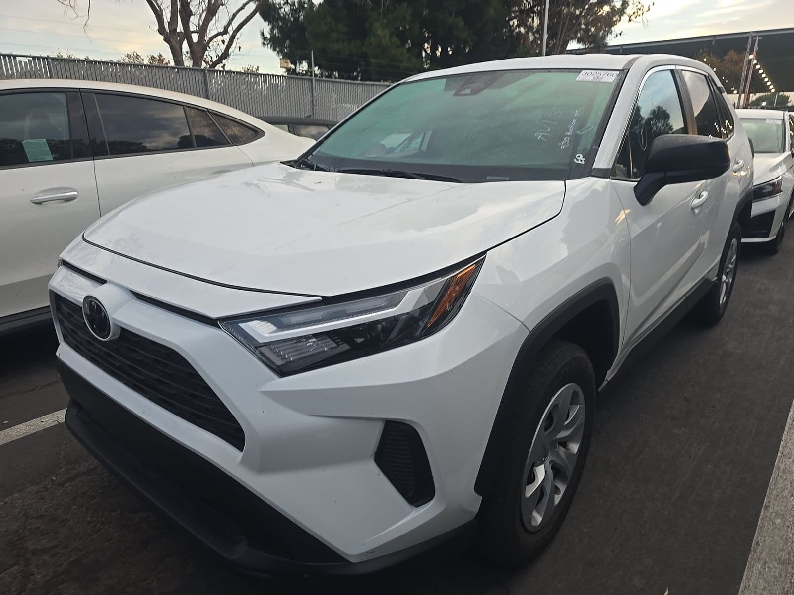 2025 TOYOTA RAV4 LE