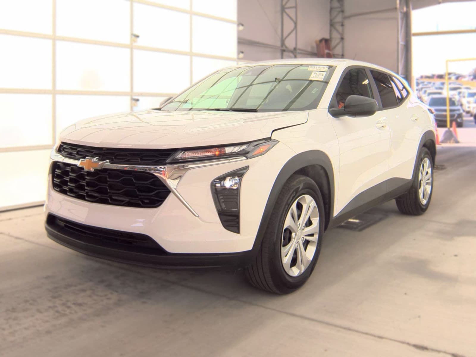 2025 CHEVROLET TRAX LS 1