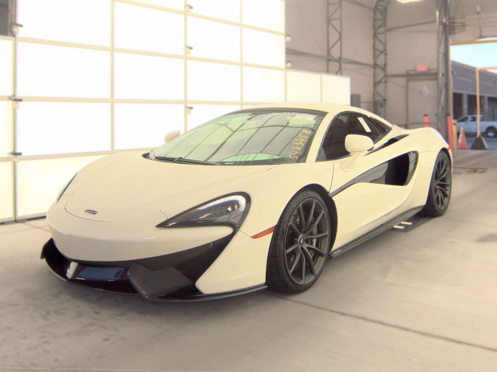 2019 MCLAREN 570 S