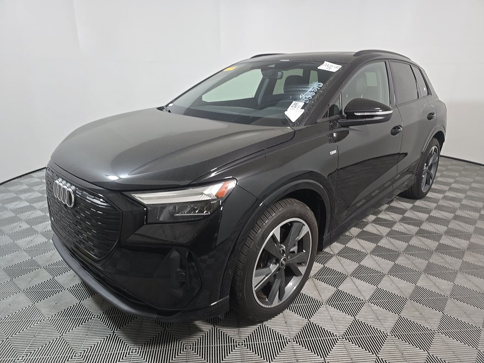 2024 AUDI Q4 E-TRON PREMIUM Plus