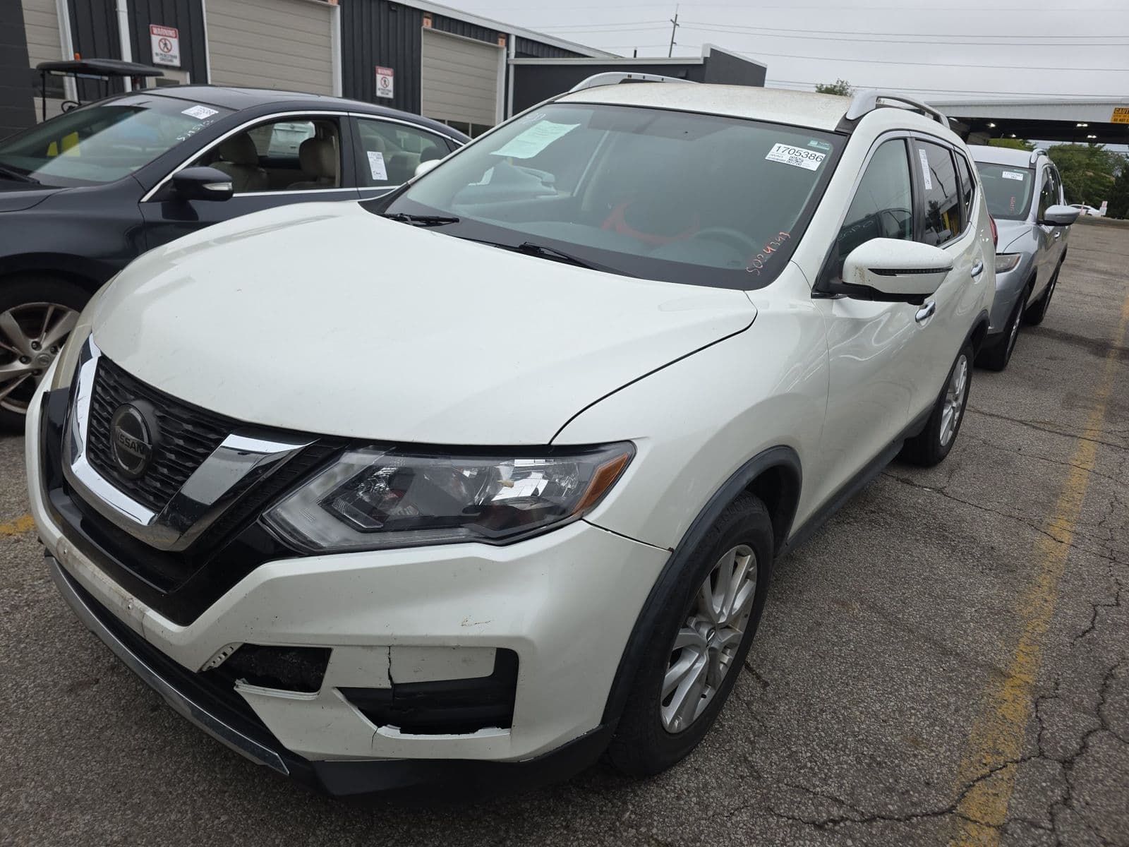 2018 NISSAN ROGUE SV