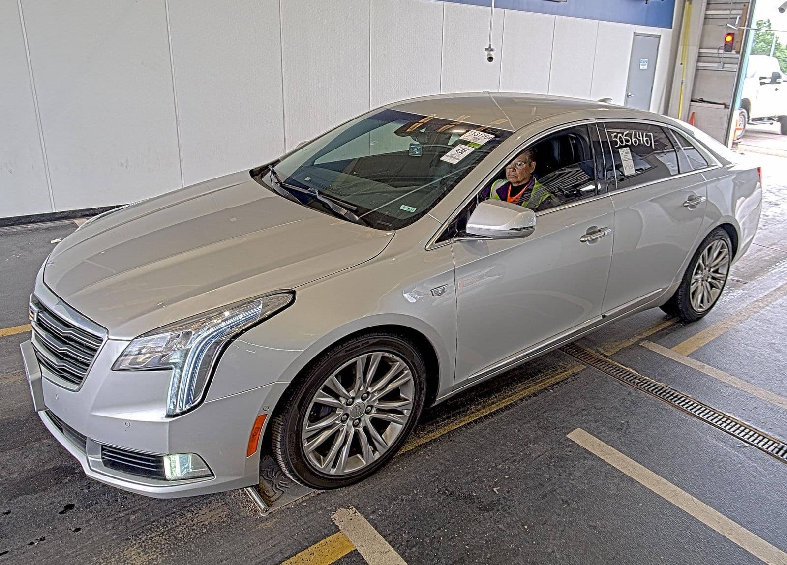 2018 CADILLAC XTS Luxury