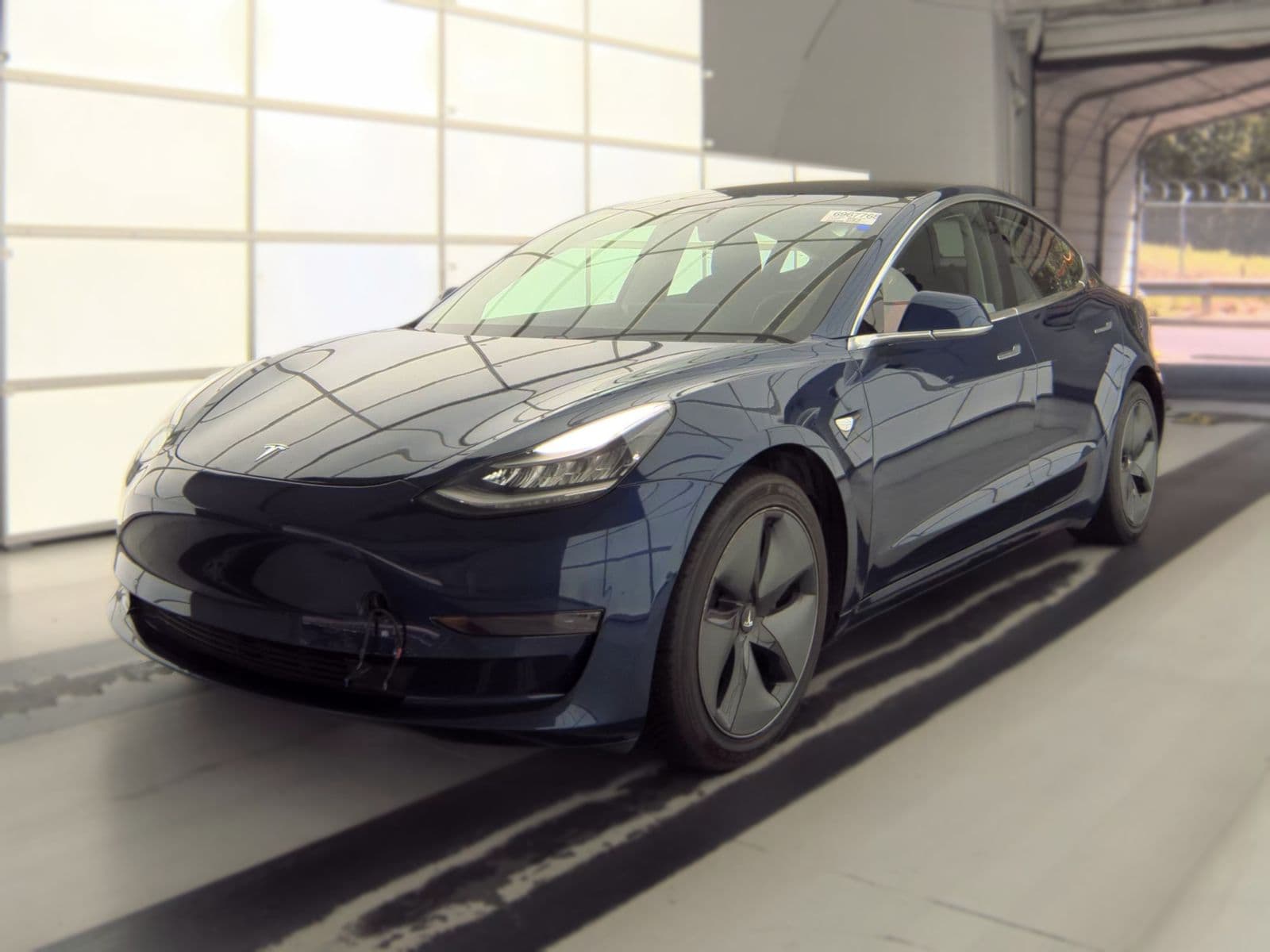 2018 TESLA MODEL 3 MID Range