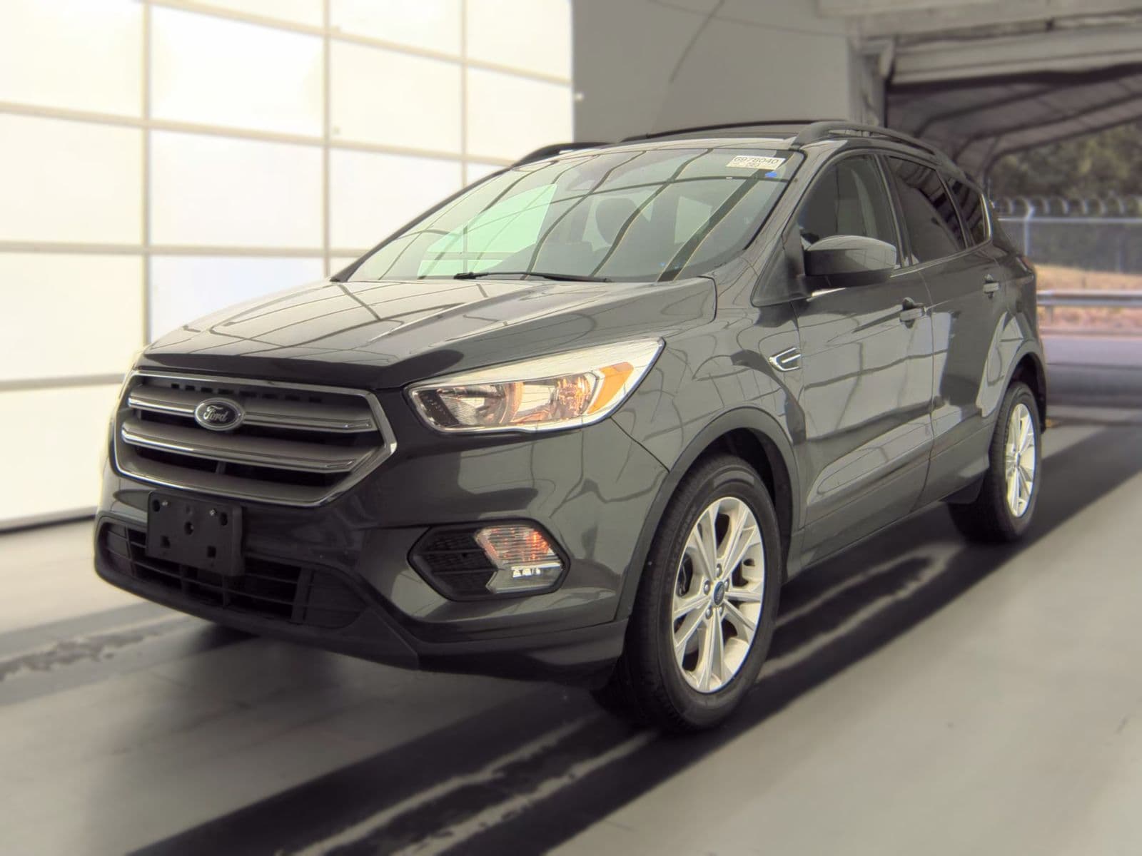 2018 FORD ESCAPE SE 1