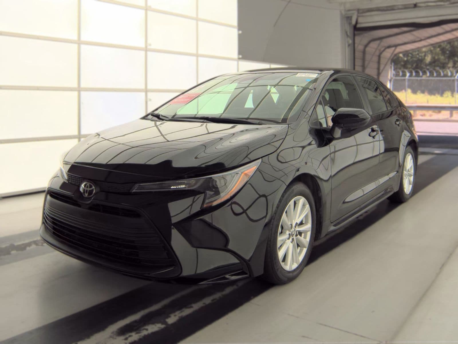 2026 TOYOTA COROLLA LE 1