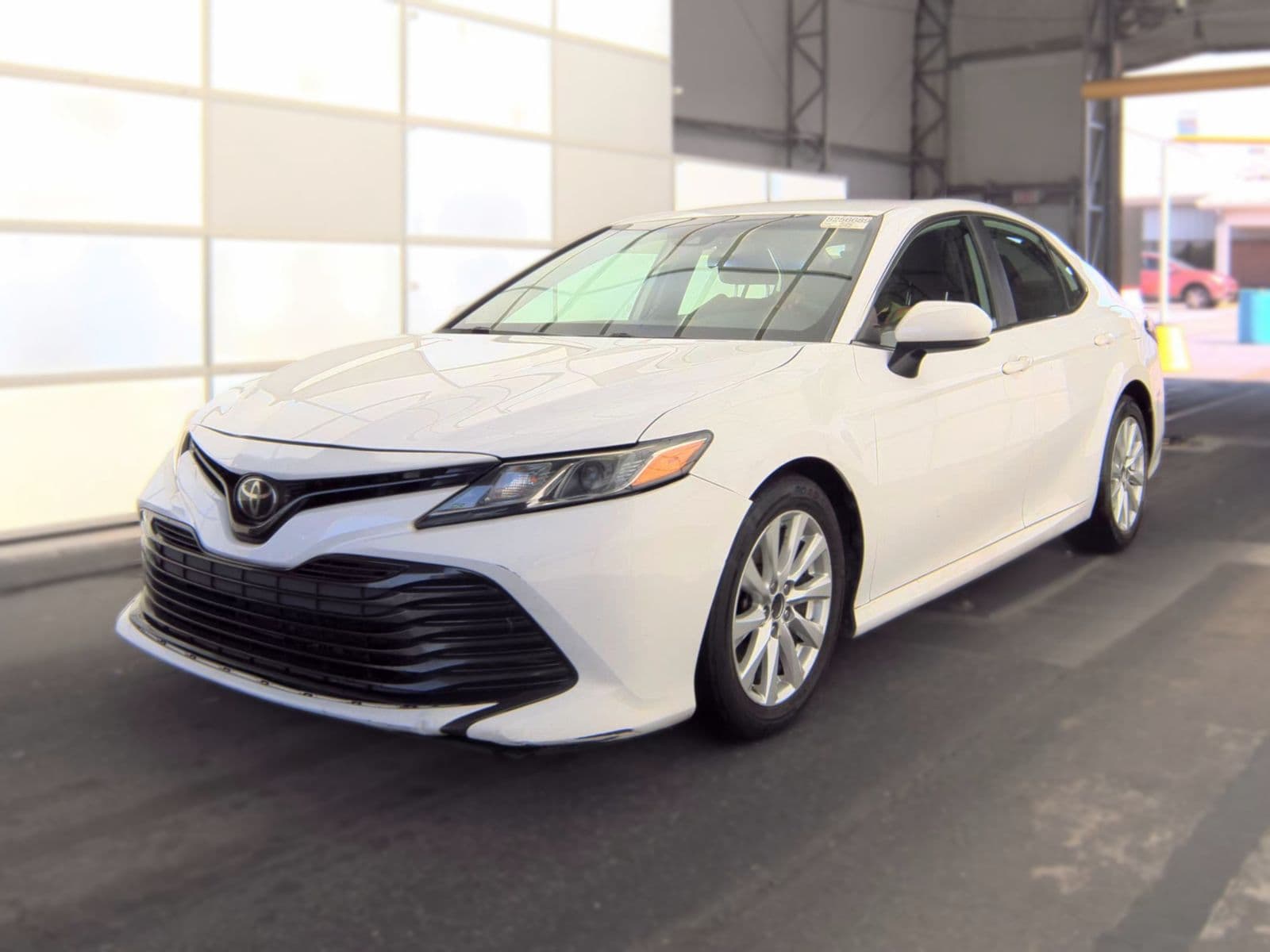 2019 TOYOTA CAMRY LE