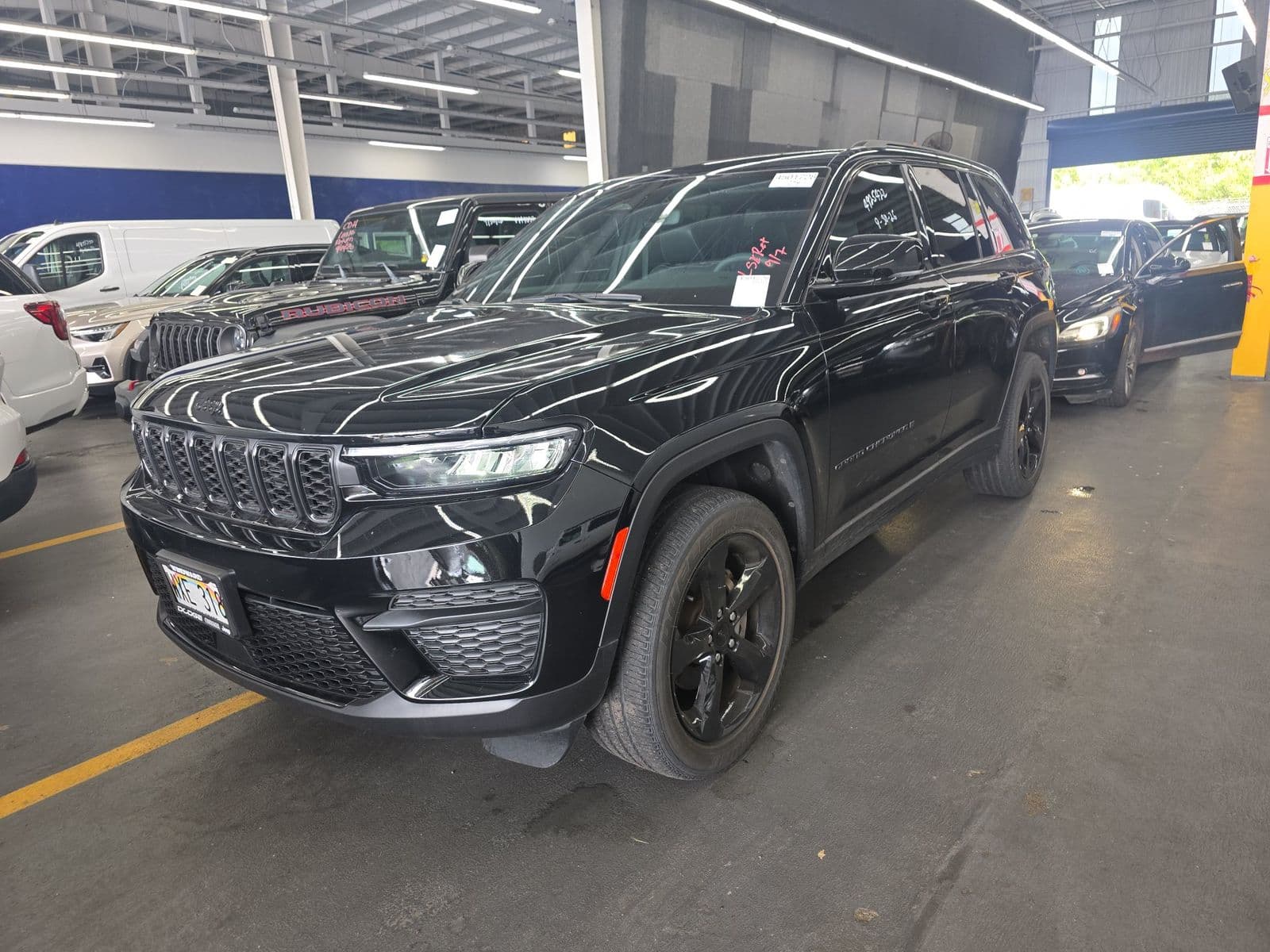 2023 JEEP GRAND CHEROKEE Altitude