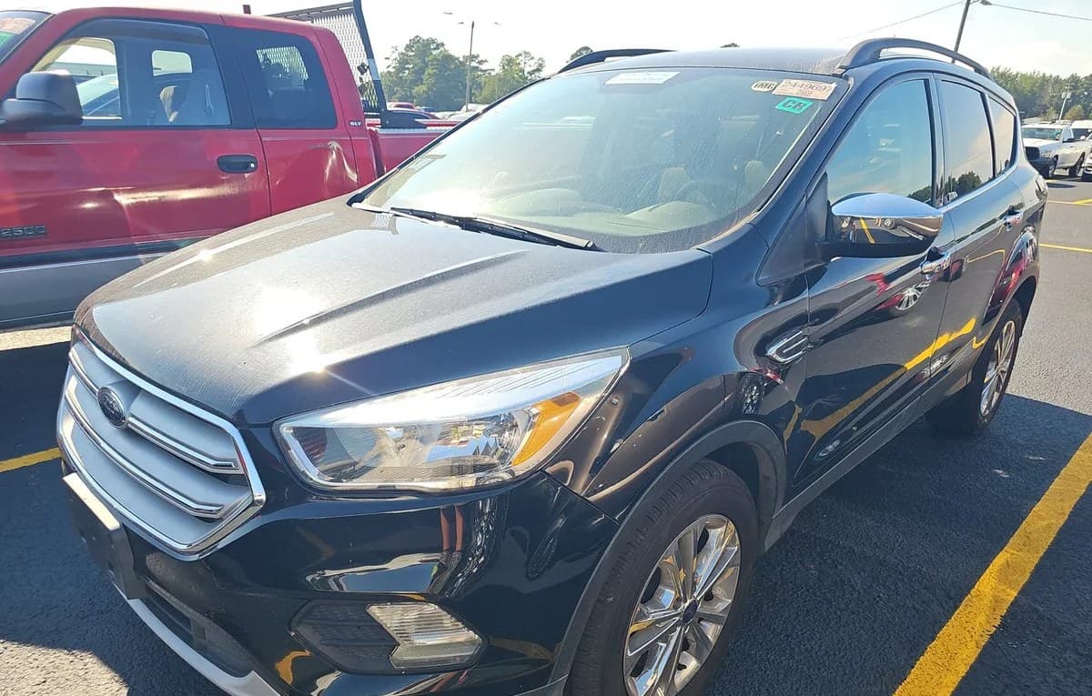 2018 FORD ESCAPE SE 1