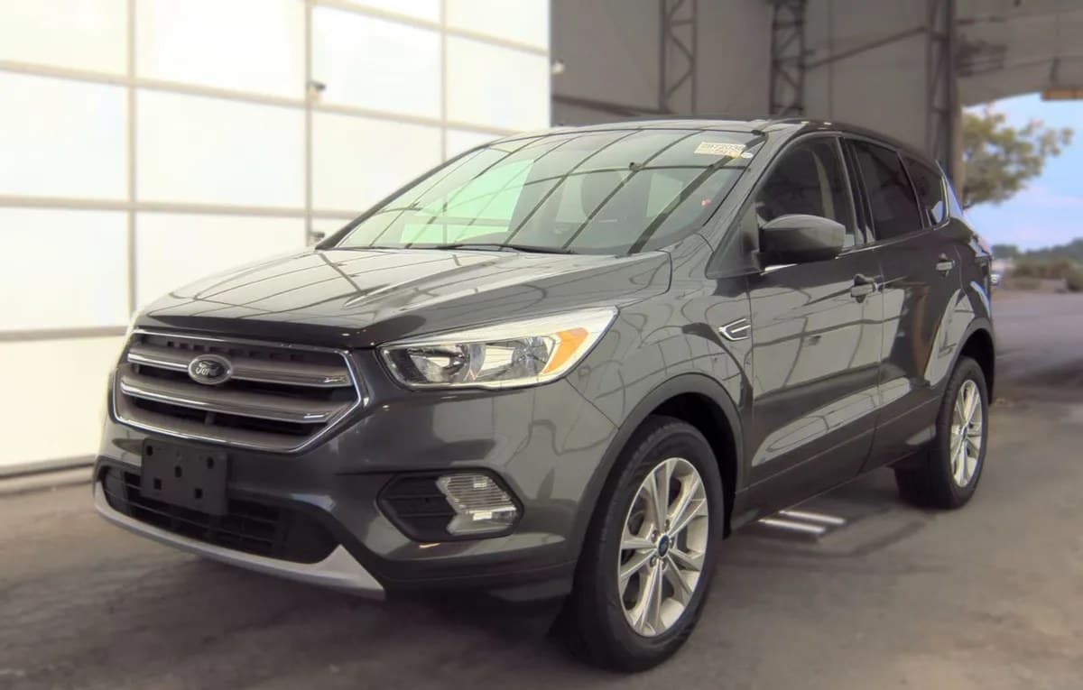 2019 FORD ESCAPE SE