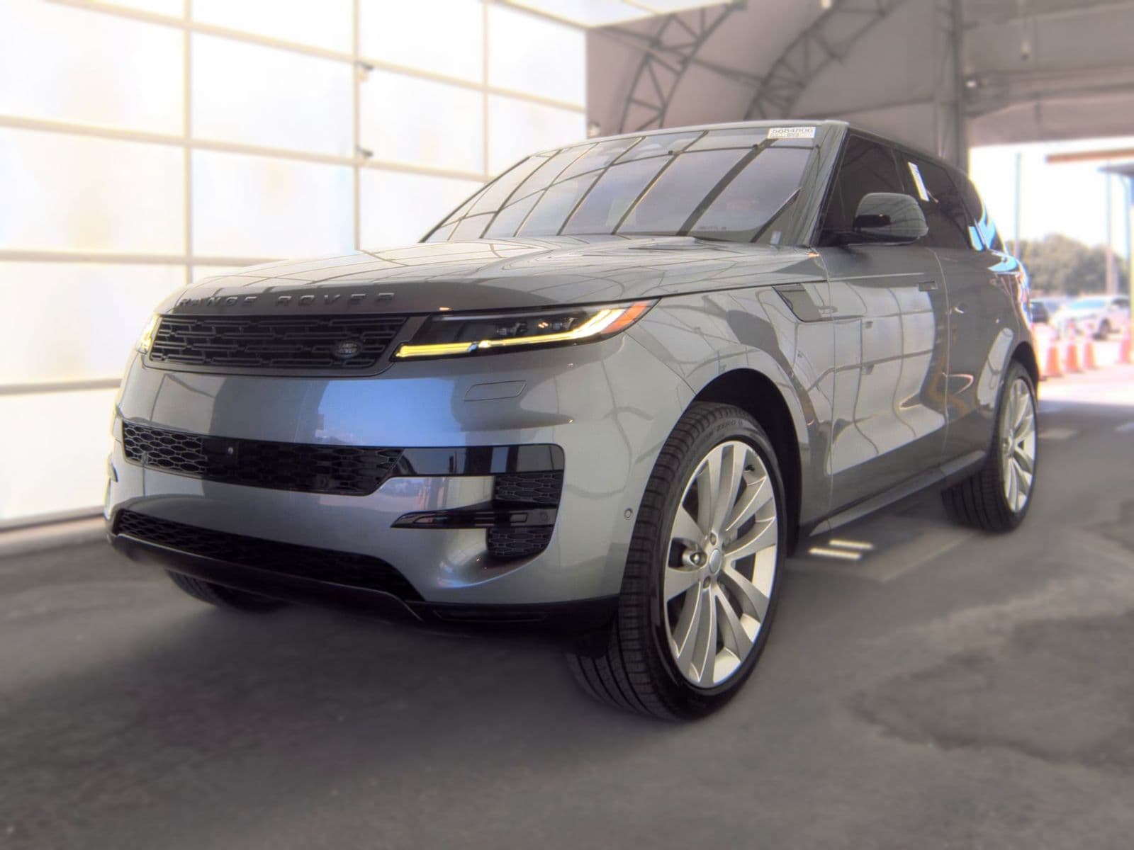 2023 LAND ROVER RANGE ROVER SPORT SE