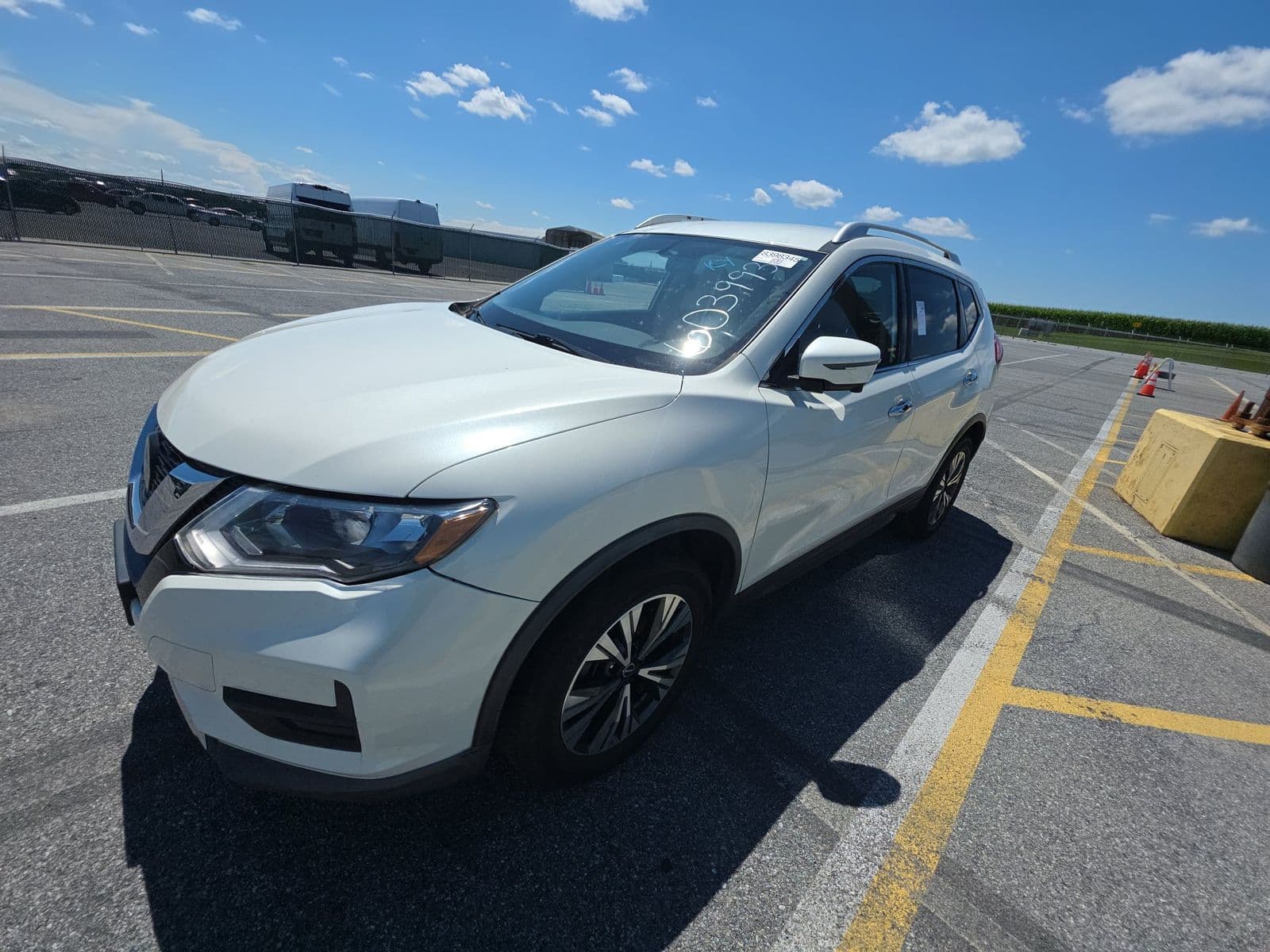2018 NISSAN ROGUE SV