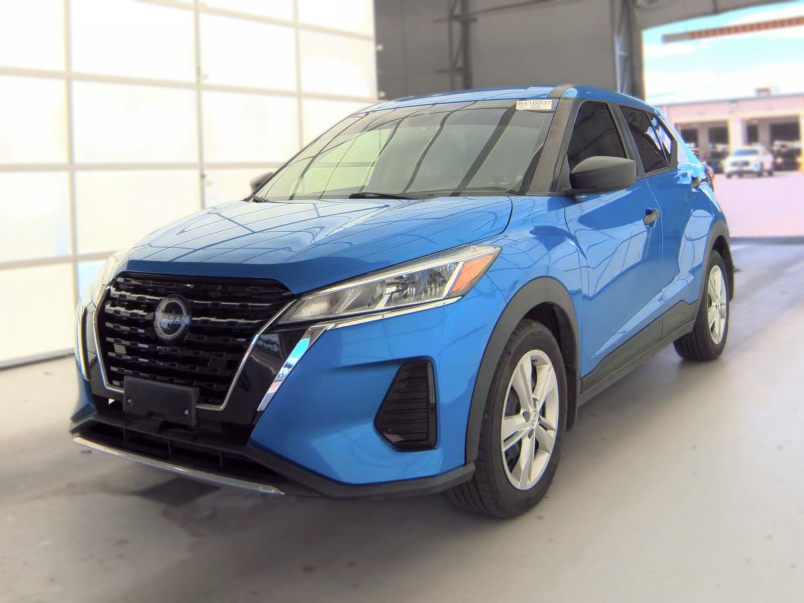 2024 NISSAN KICKS S