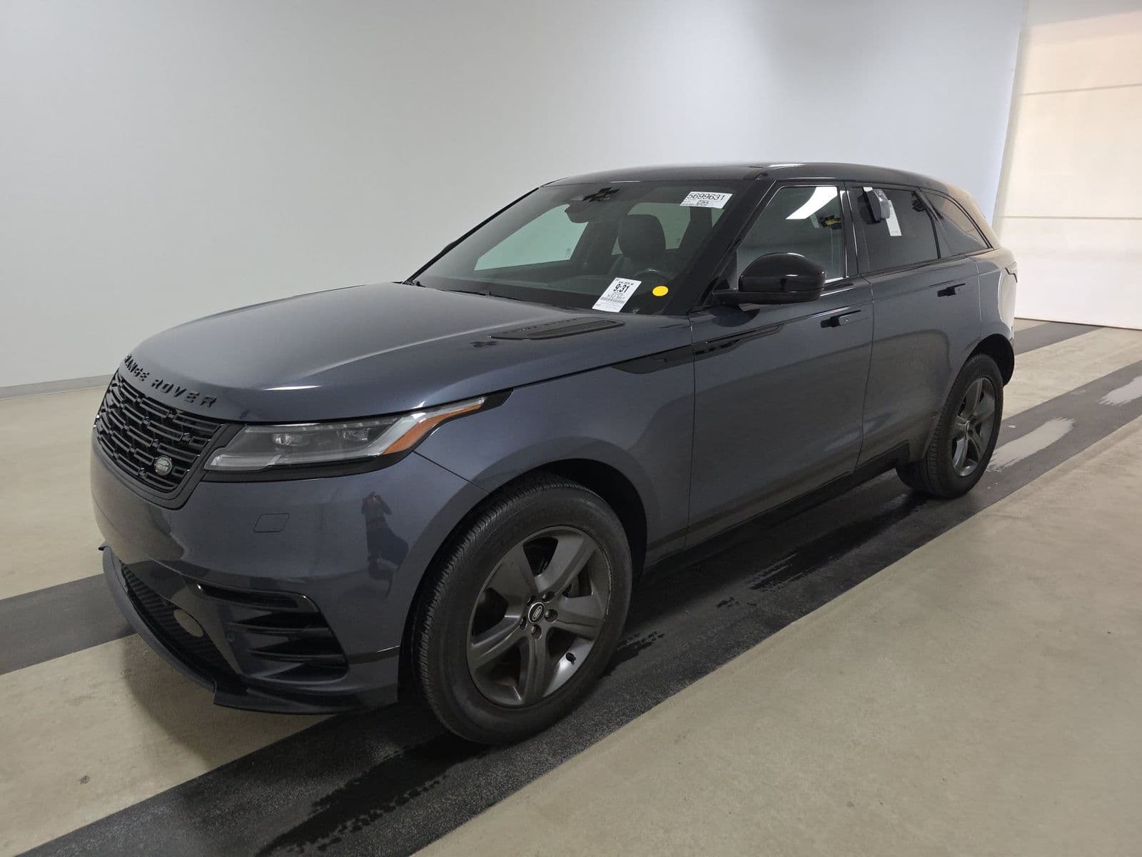 2025 LAND ROVER RANGE ROVER VELAR DYNAMIC SE