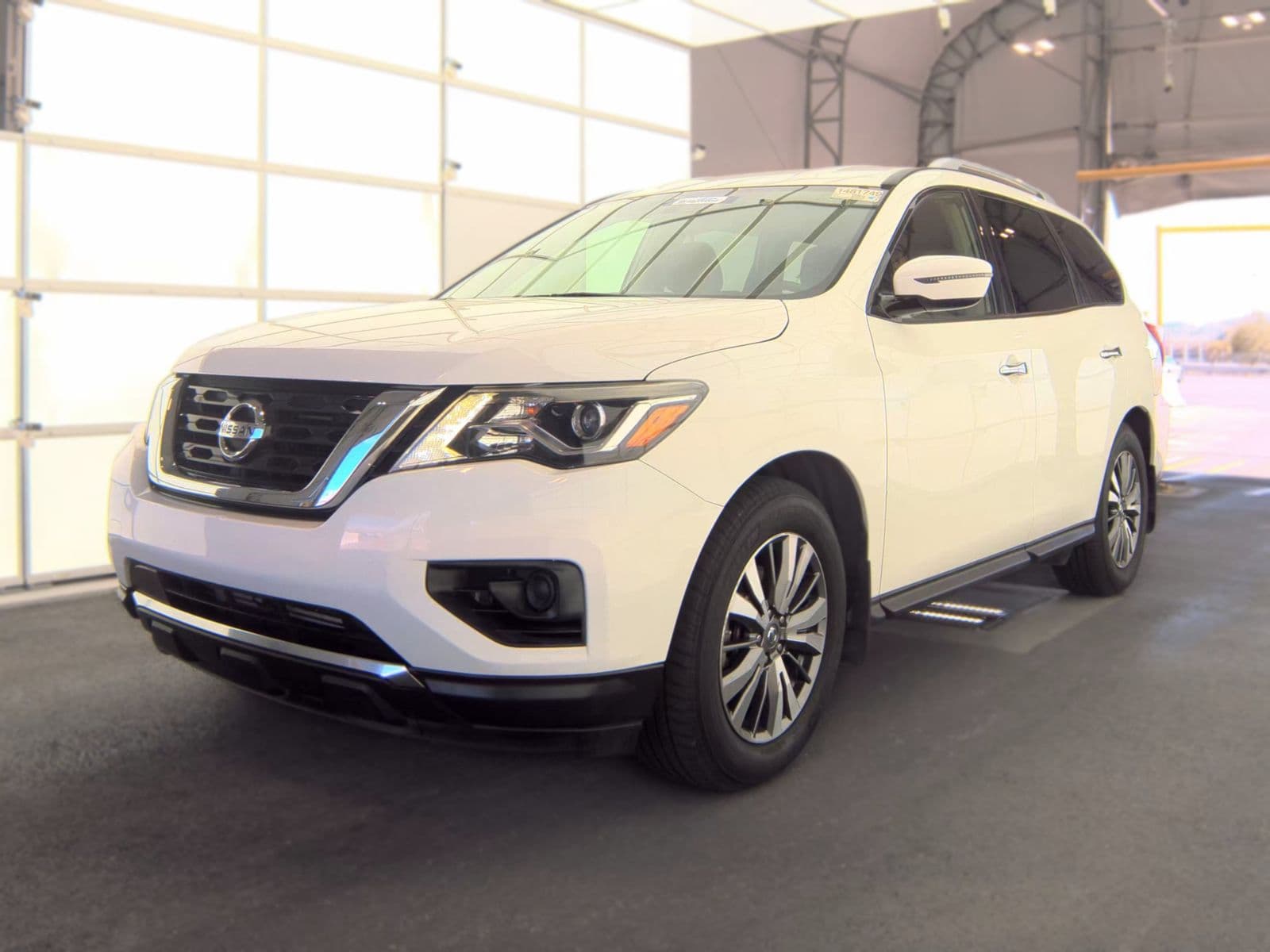 2019 NISSAN PATHFINDER S