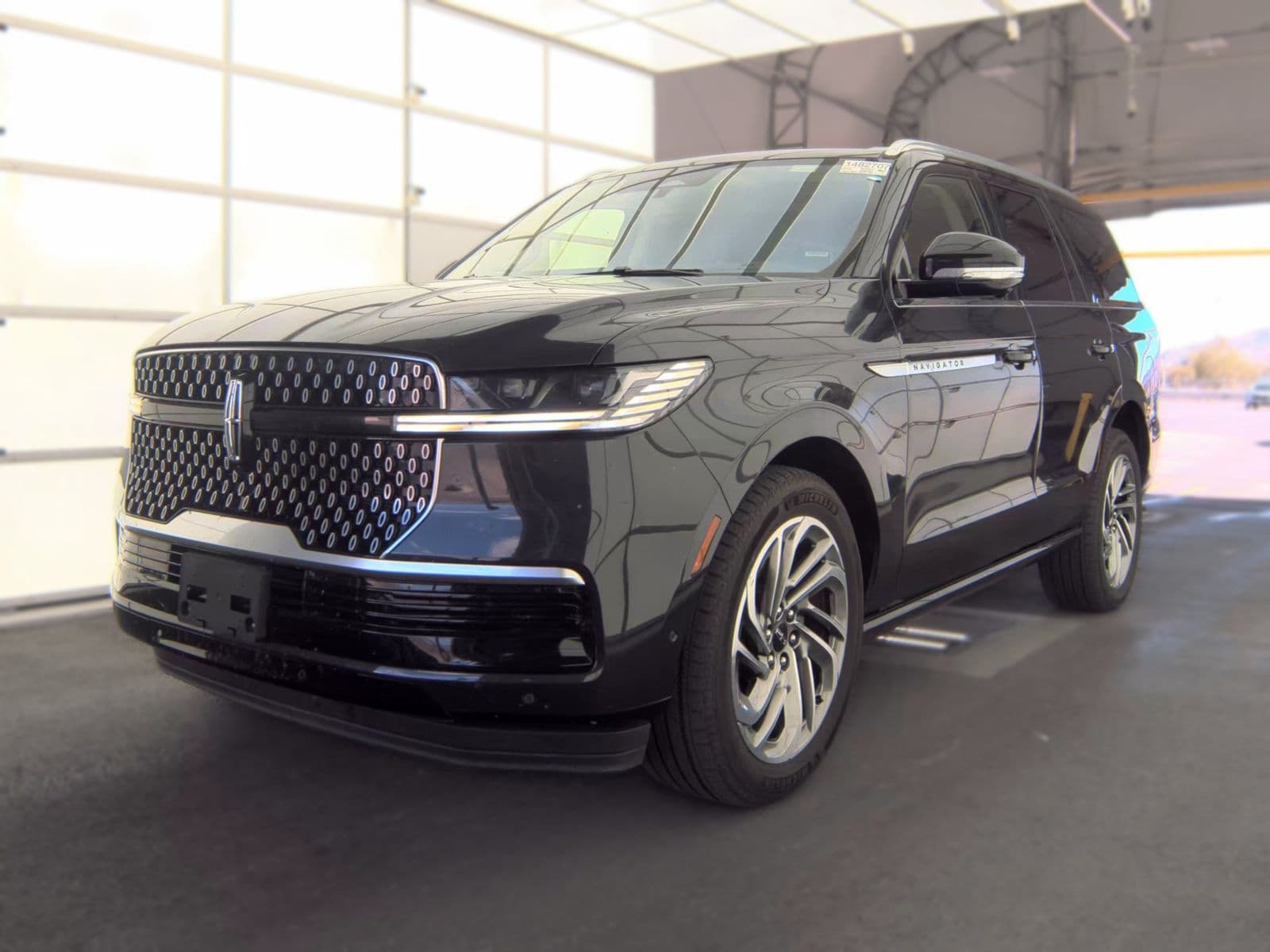 2025 LINCOLN NAVIGATOR Reserve