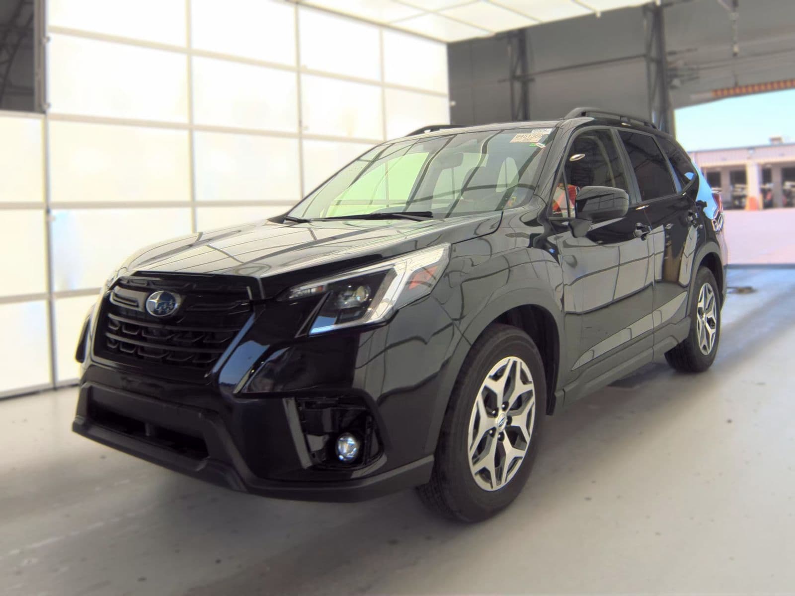 2024 SUBARU FORESTER Premium